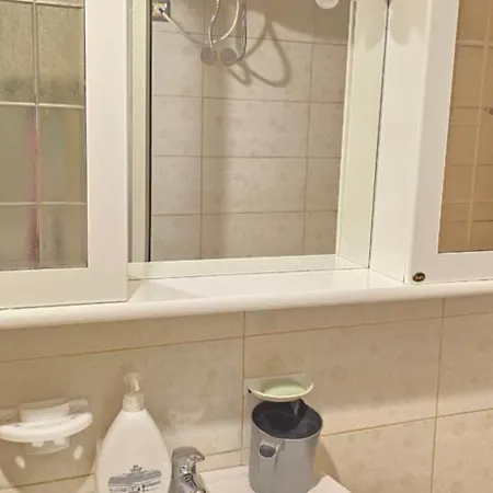 Diti's Apartment1 * 格勒姆